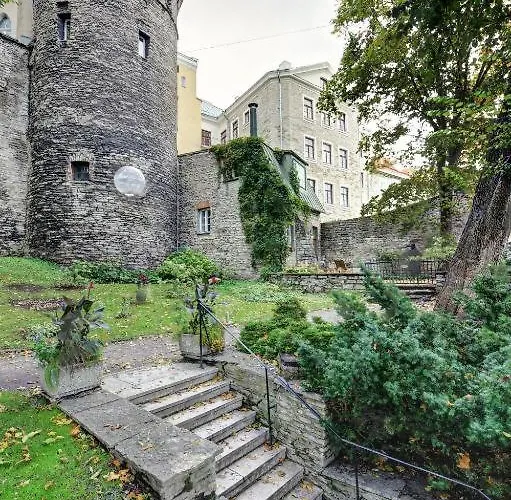 Cozy Old Town Historic House Tallinn