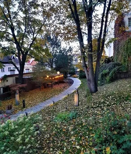 Апартаменты Cozy Old Town Historic House *